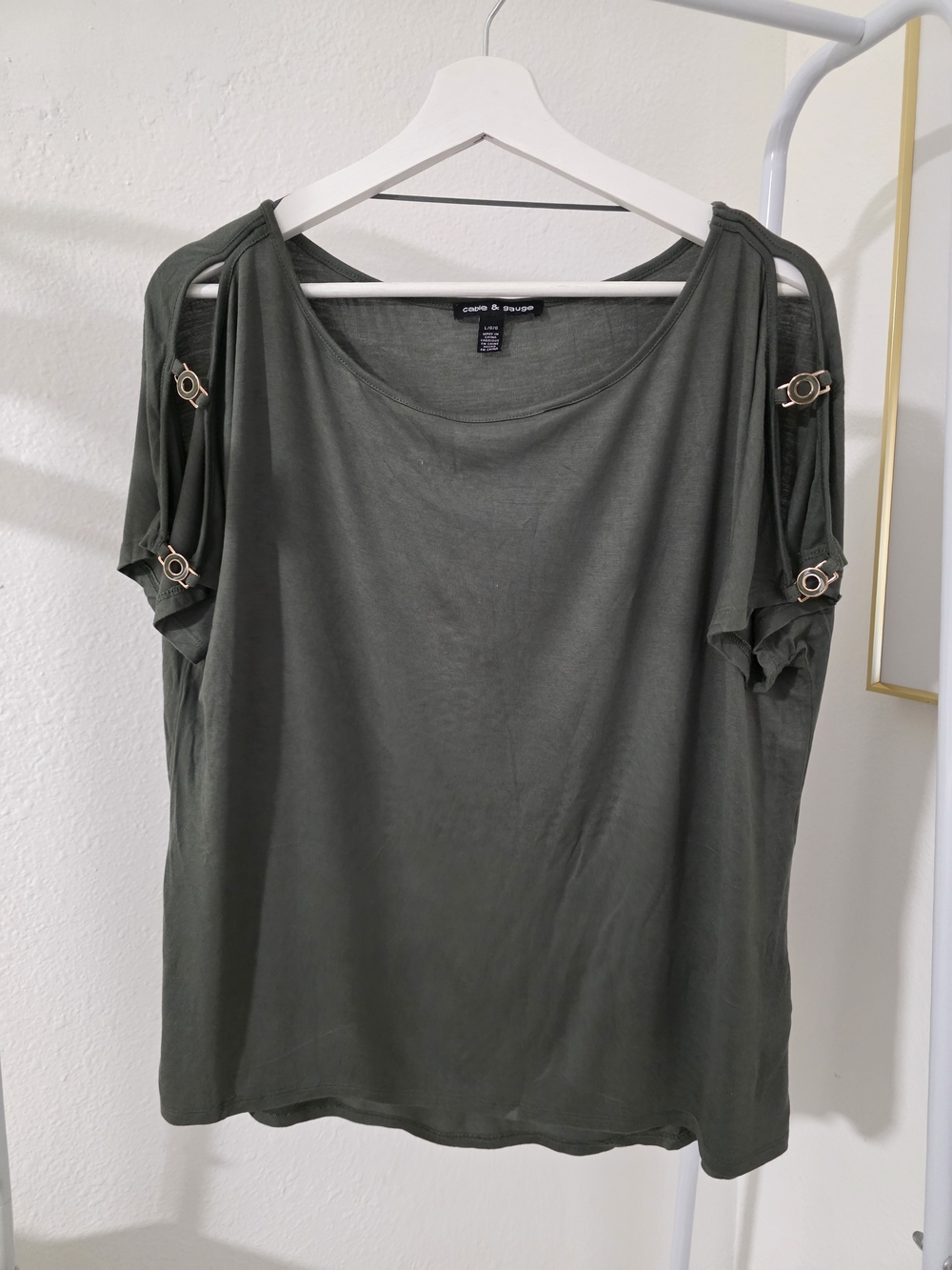 Cable & Gauge Olive Green Cold-Shoulder Top with Ring Accents
